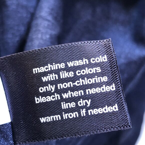 Lane Bryant Women 38/40 Smocked Sleeveless Blouse Navy with Lemon Print New - Picture 12 of 12